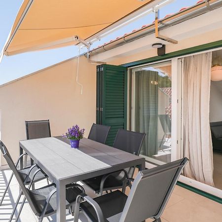 Apartments Mila Sveti Filip i Jakov Eksteriør bilde